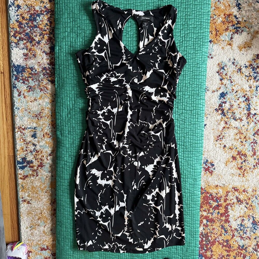 Vintage Express Black & White Floral V-Neck Women Sz 14 Midi Dress 90s Romantic
